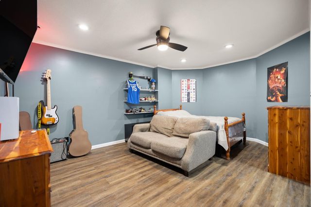 327 Boggs Road, London, KY 40744