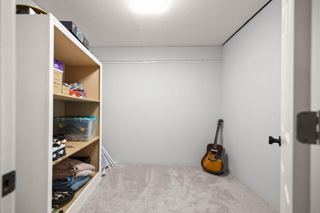 327 Boggs Road, London, KY 40744