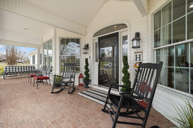 327 Boggs Road, London, KY 40744