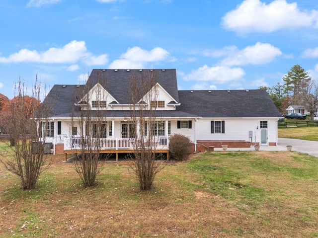 327 Boggs Road, London, KY 40744