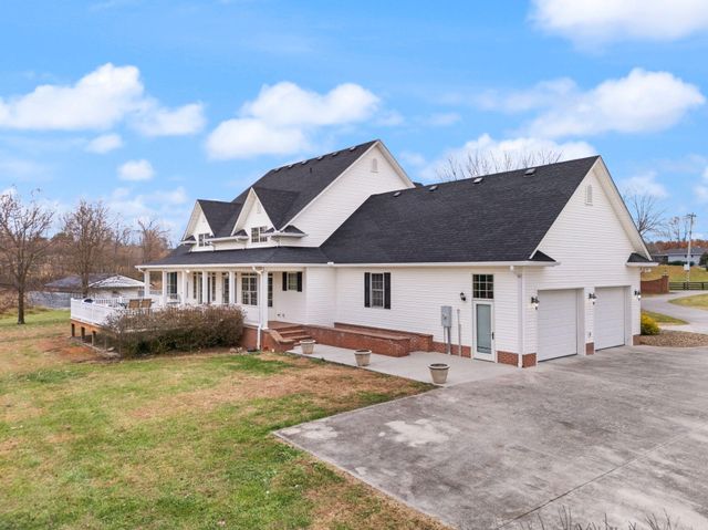 327 Boggs Road, London, KY 40744