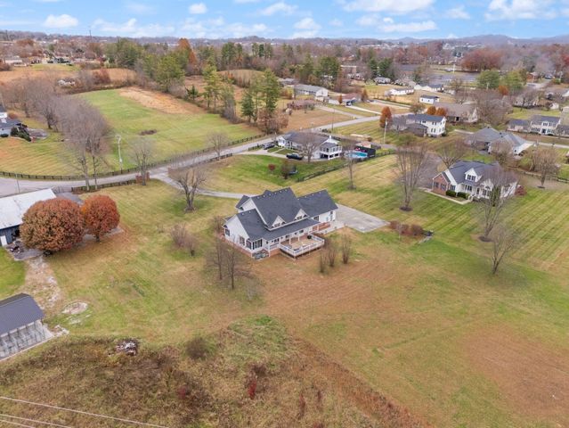327 Boggs Road, London, KY 40744