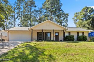 106 Fern Valley Road, Brandon, MS 39042