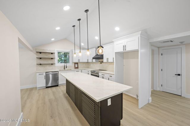 139 Belmar Boulevard, Farmingdale, NJ 07727