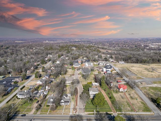 705 Halcyon Way, Columbia, TN 38401