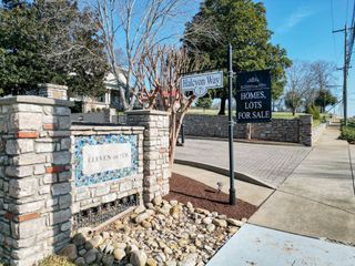 705 Halcyon Way, Columbia, TN 38401