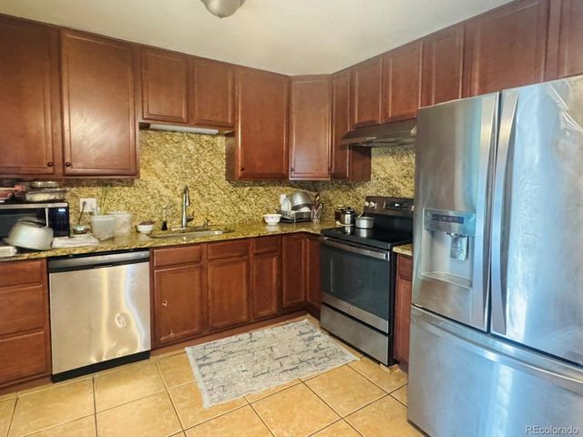 823 S Moline Street, Aurora, CO 80012