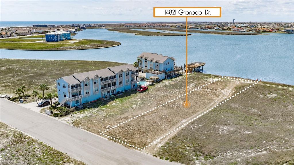 14821 GRANADA Dr, Corpus Christi, TX 78418 — photo 2