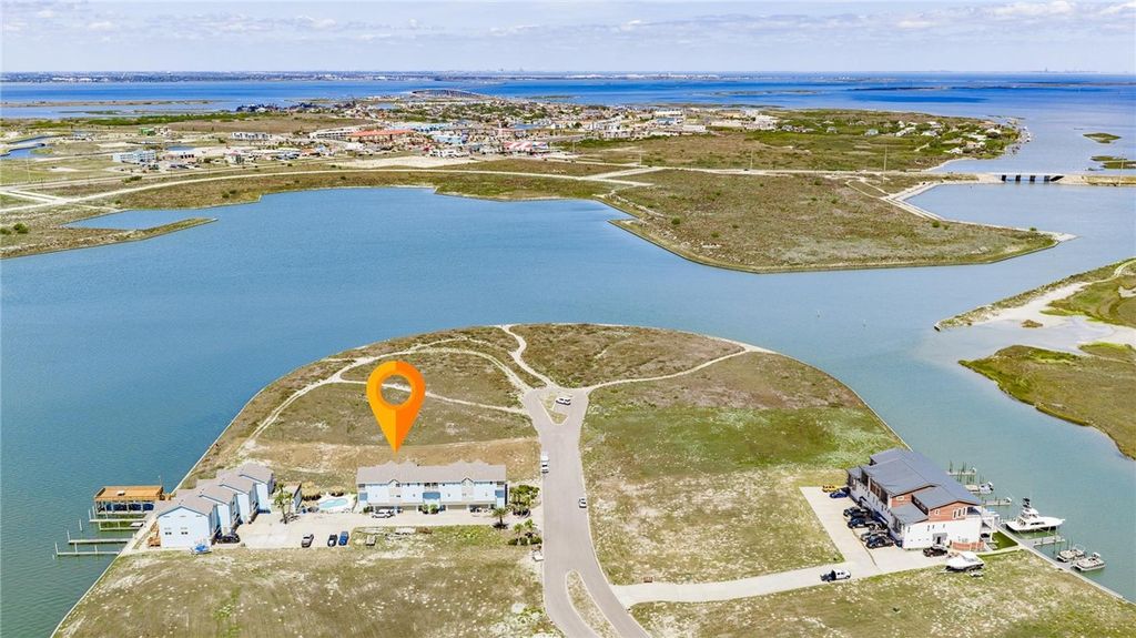 14821 GRANADA Dr, Corpus Christi, TX 78418 — photo 4
