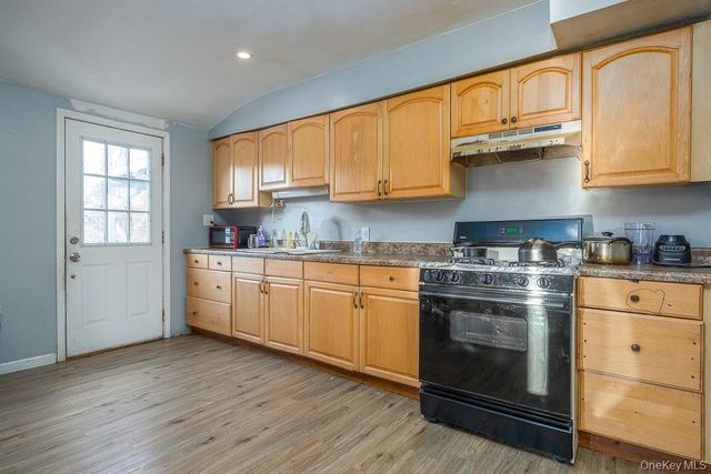 19 James Road, Monroe, NY 10950