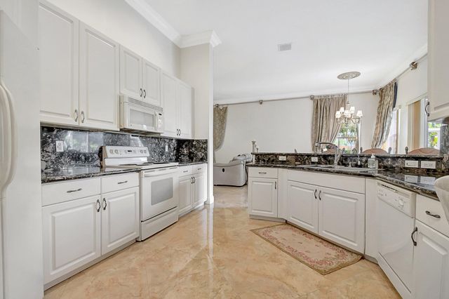 9072 Padova Drive, Boynton Beach, FL 33472
