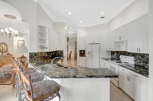 9072 Padova Drive, Boynton Beach, FL 33472