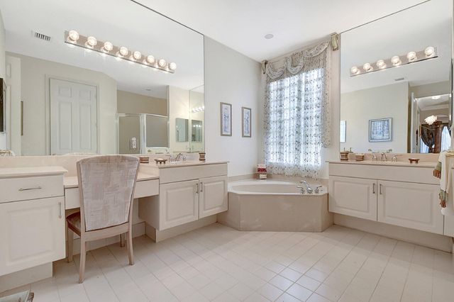 9072 Padova Drive, Boynton Beach, FL 33472