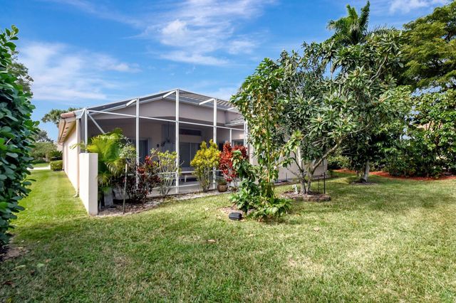 9072 Padova Drive, Boynton Beach, FL 33472