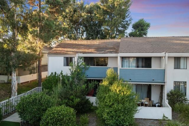 6214 Agee Street 34, San Diego, CA 92122