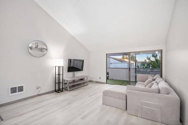 6214 Agee Street 34, San Diego, CA 92122