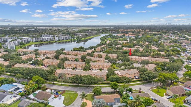 2303 SW 87th Ter, Miramar, FL 33025