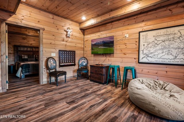 1606 Dove Wing Way, Sevierville, TN 37862