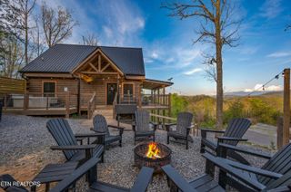 1606 Dove Wing Way, Sevierville, TN 37862