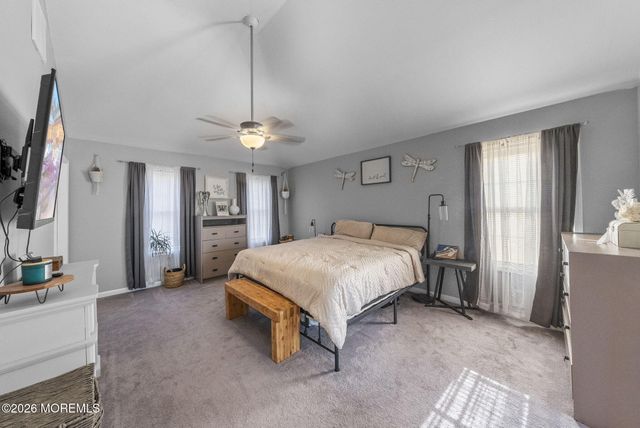 209 Gilford Avenue, Island Heights, NJ 08732