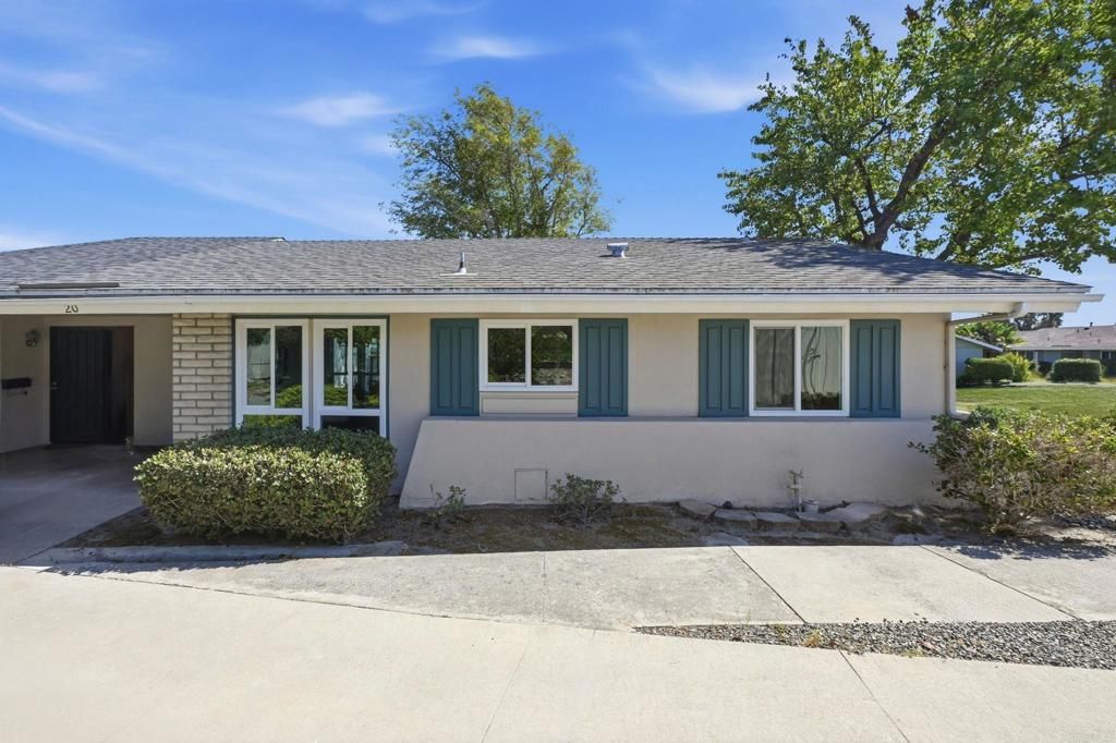 3760 Vista Campana S 20, Oceanside, CA 92057 — exterior