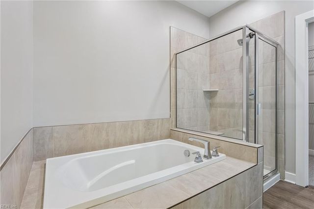 102 Oxford RN, Poquoson, VA 23662