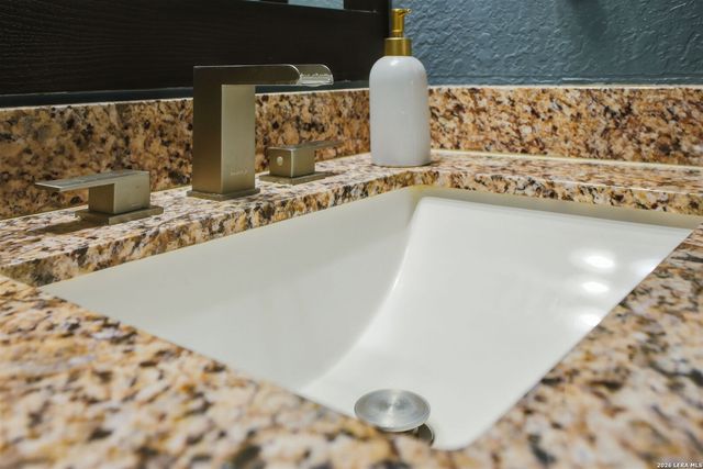 434 Wiggins Creek, San Antonio, TX 78253