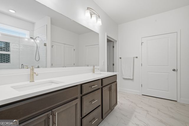 266 Hickory Bluffs Parkway, Canton, GA 30114