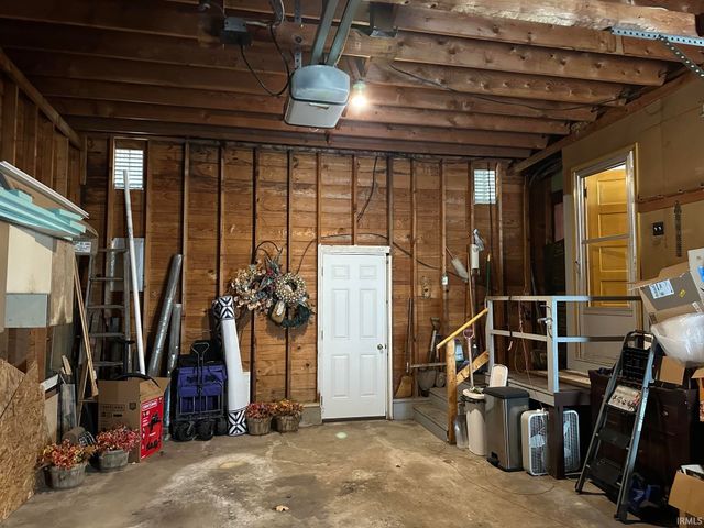 410 Jefferson Street, Rochester, IN 46975