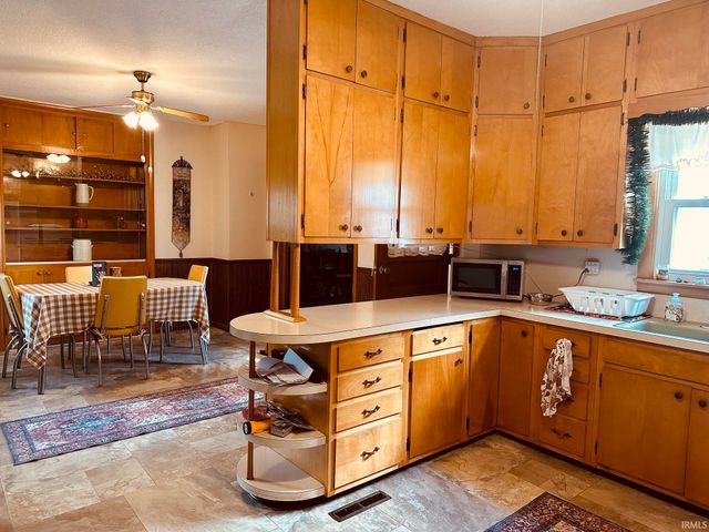 410 Jefferson Street, Rochester, IN 46975