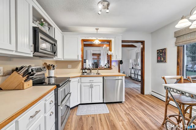 18 Oakdale Road, Plymouth, CT 06786