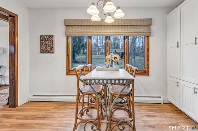 18 Oakdale Road, Plymouth, CT 06786