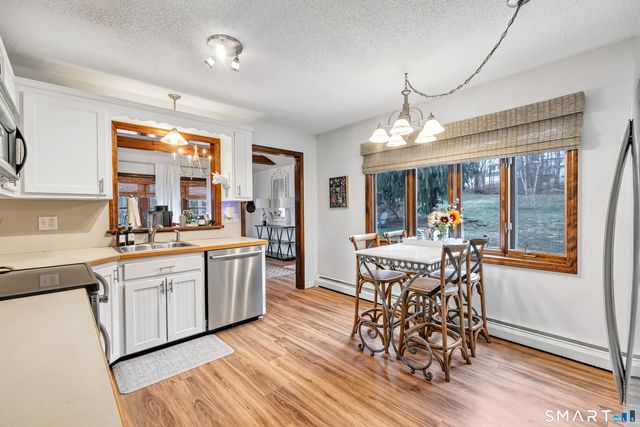 18 Oakdale Road, Plymouth, CT 06786