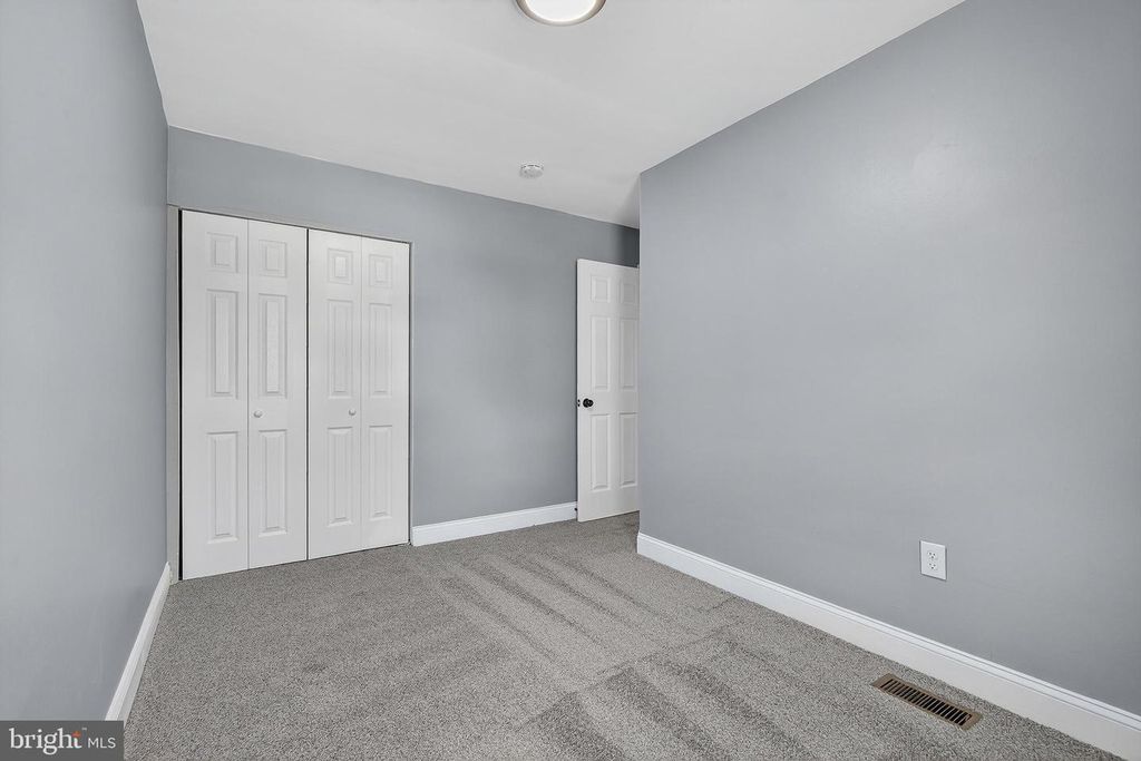 Image 15 of property listing at 4041 6TH ST, Baltimore, MD 21225