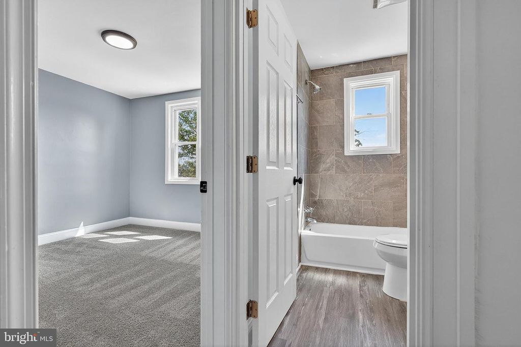 Image 17 of property listing at 4041 6TH ST, Baltimore, MD 21225