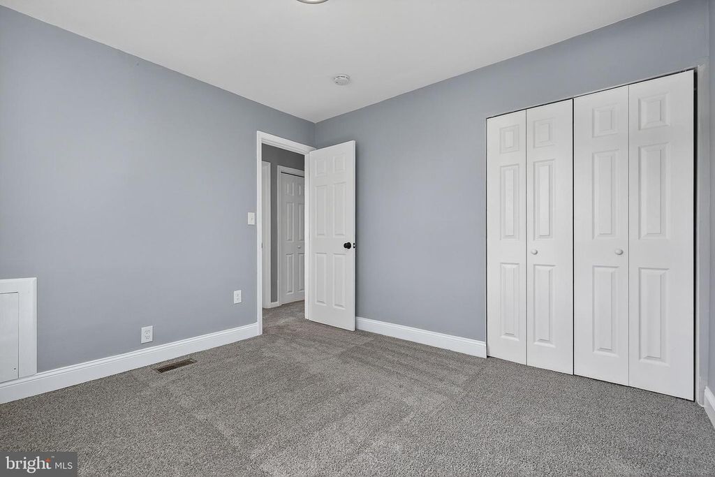 Image 20 of property listing at 4041 6TH ST, Baltimore, MD 21225
