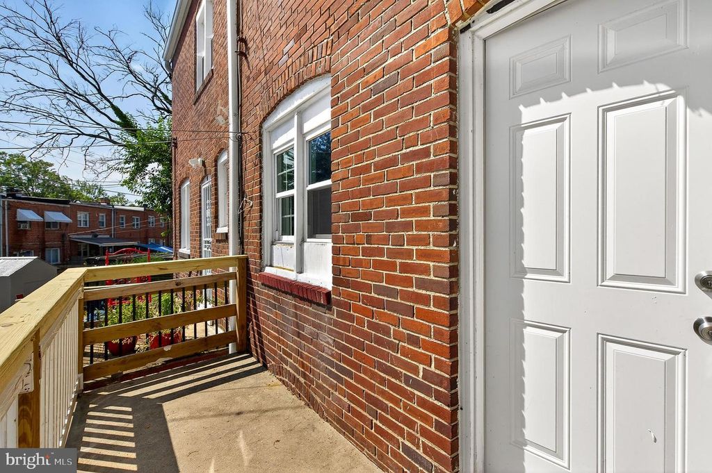 Image 30 of property listing at 4041 6TH ST, Baltimore, MD 21225