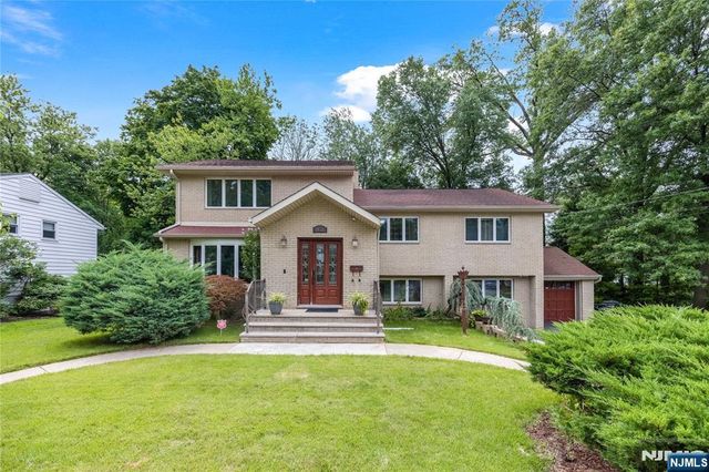 39-03 Garvey Place, Fair Lawn, NJ 07410