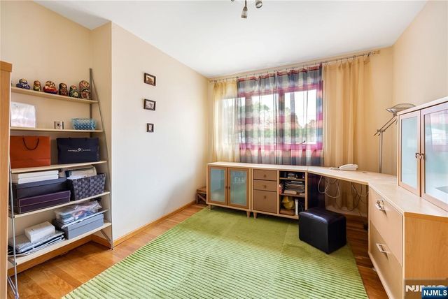 39-03 Garvey Place, Fair Lawn, NJ 07410