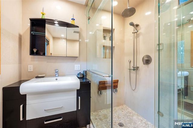 39-03 Garvey Place, Fair Lawn, NJ 07410
