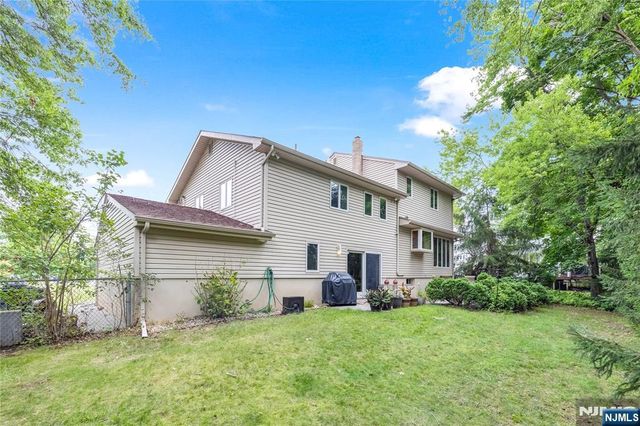 39-03 Garvey Place, Fair Lawn, NJ 07410