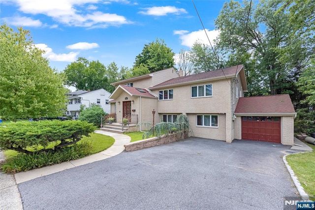 39-03 Garvey Place, Fair Lawn, NJ 07410