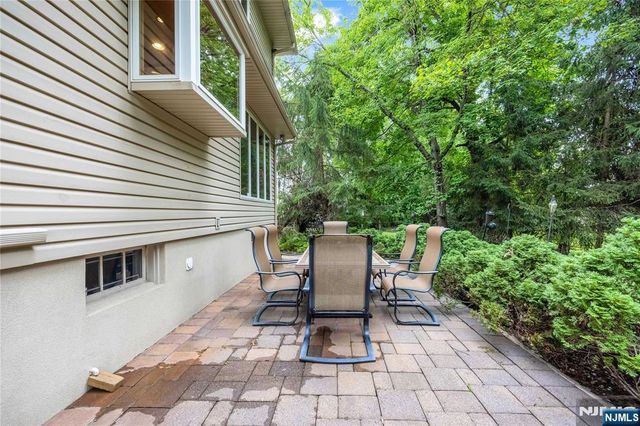 39-03 Garvey Place, Fair Lawn, NJ 07410