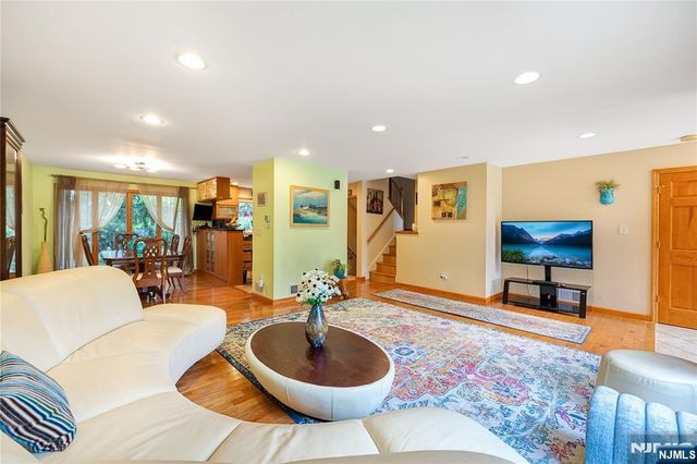39-03 Garvey Place, Fair Lawn, NJ 07410