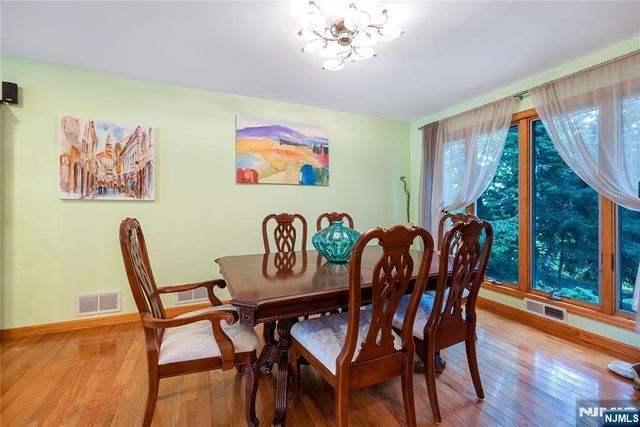 39-03 Garvey Place, Fair Lawn, NJ 07410