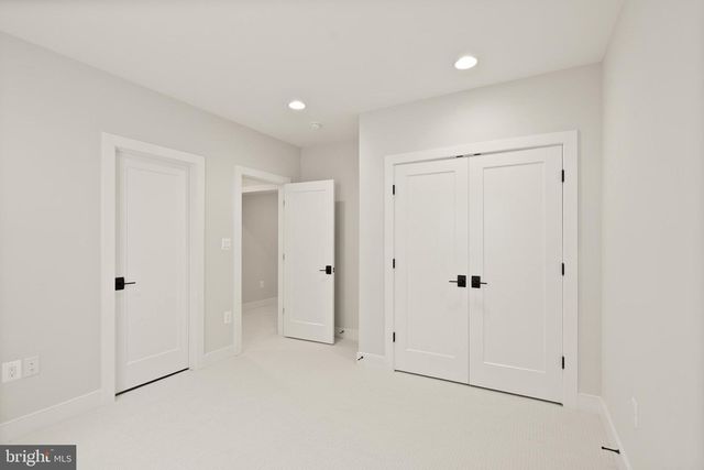 410 DOVE CIR SW, Vienna, VA 22180