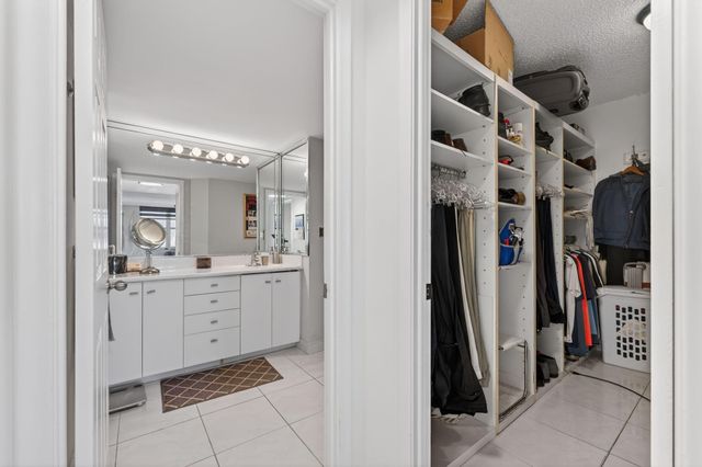 1149 Hillsboro Mile PH07, Pompano Beach, FL 33062