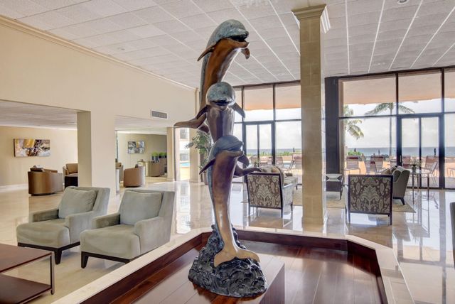 1149 Hillsboro Mile PH07, Pompano Beach, FL 33062