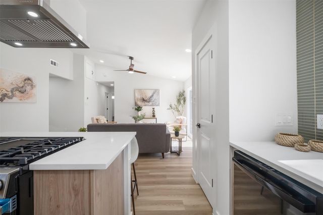 6201 Waycross DR, Austin, TX 78745