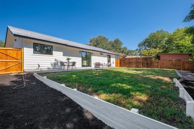 6201 Waycross DR, Austin, TX 78745